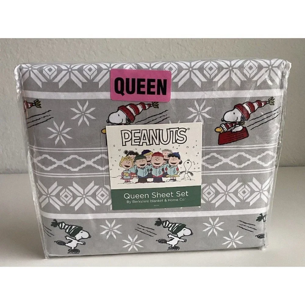 Peanuts Snoopy Sledding Ice Skating Winter Queen‎ Size Super Soft Sheet Set NEW